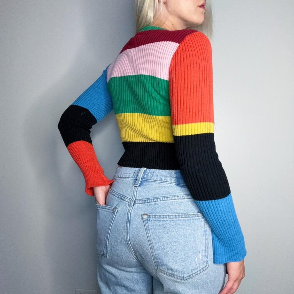 UNIF Dolly Sweater - Picture 4 of 6